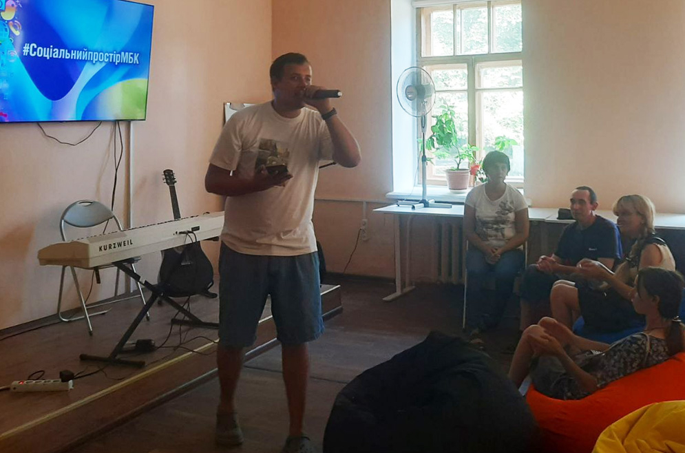 У колі друзів. 06.08.2024